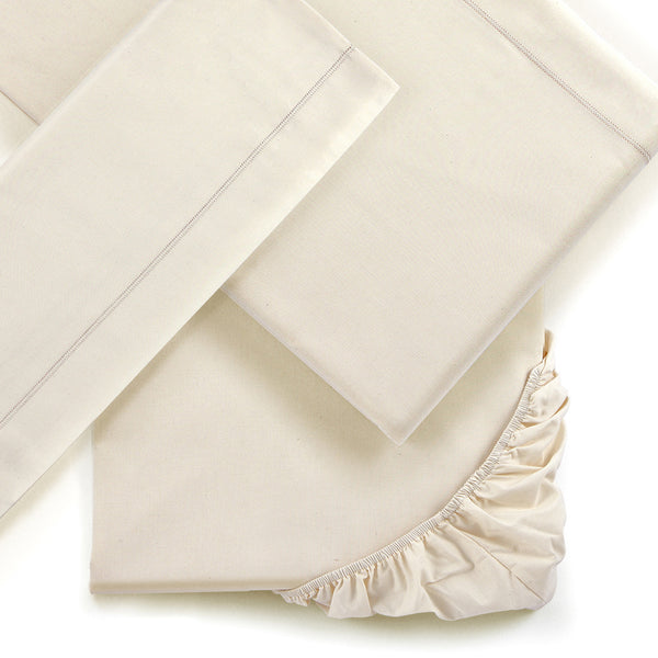 Complete bed sheets for children in natural organic cotton