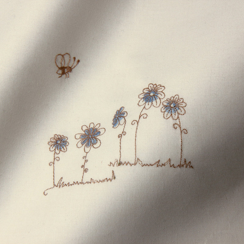 Complete embroidered bed sheets